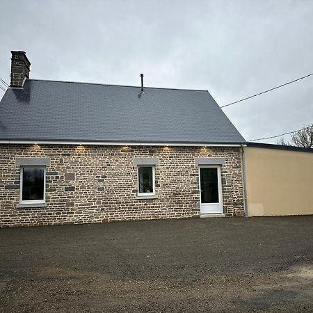 Gite De Monthardrou Le Bény-Bocage Dış mekan fotoğraf